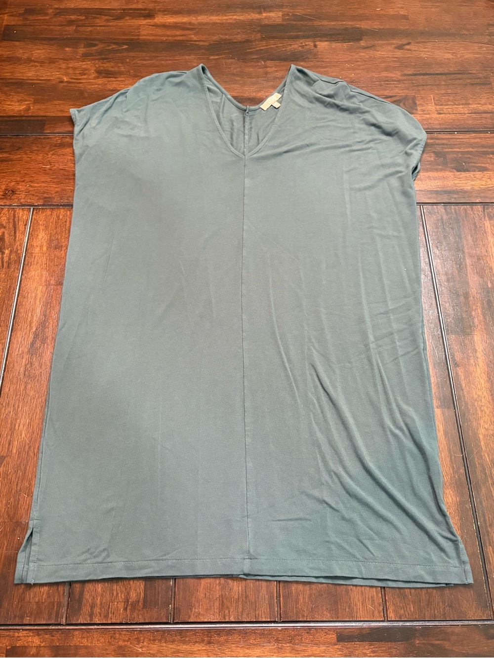 Lilla P Sage Green V-Neck Relaxed Fit Tshirt Dress, Size S